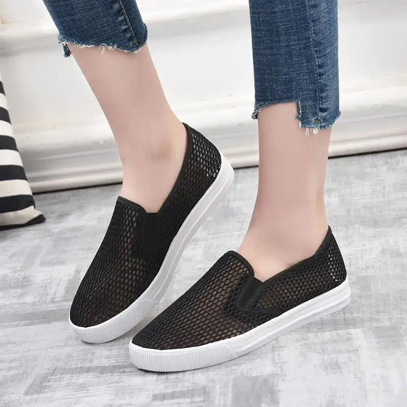 C15 2024 New Fashion Classics Original High Quality Men Women Running Shoes Sneakers
C15 2024 New Fashion Classics Original High Quality Men Women Running Shoes Sneakers