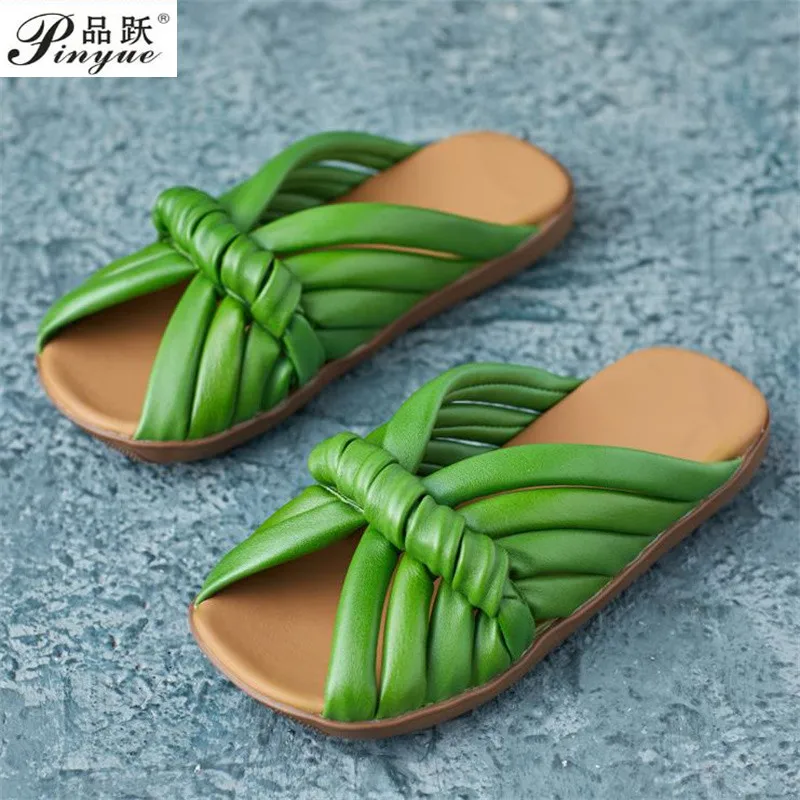 Summer 100% Genuine leather women slippers Fashion Green beige casual comfort lazy shoes handmade Flat slippers 35-40
Summer 100% Genuine leather women slippers Fashion Green beige casual comfort lazy shoes handmade Flat slippers 35-40