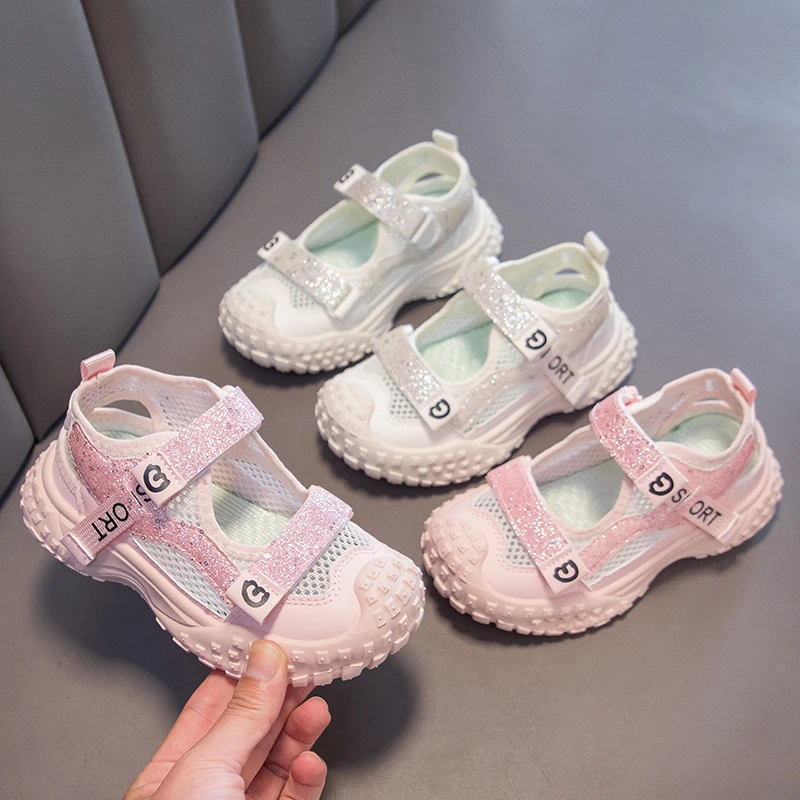 Summer Girls Solid Color Casual Soft and Comfortable Sports Sandals Sequin Decorated Non-slip Breathable Outdoor Toe-cap Sandals
Summer Girls Solid Color Casual Soft and Comfortable Sports Sandals Sequin Decorated Non-slip Breathable Outdoor Toe-cap Sandals