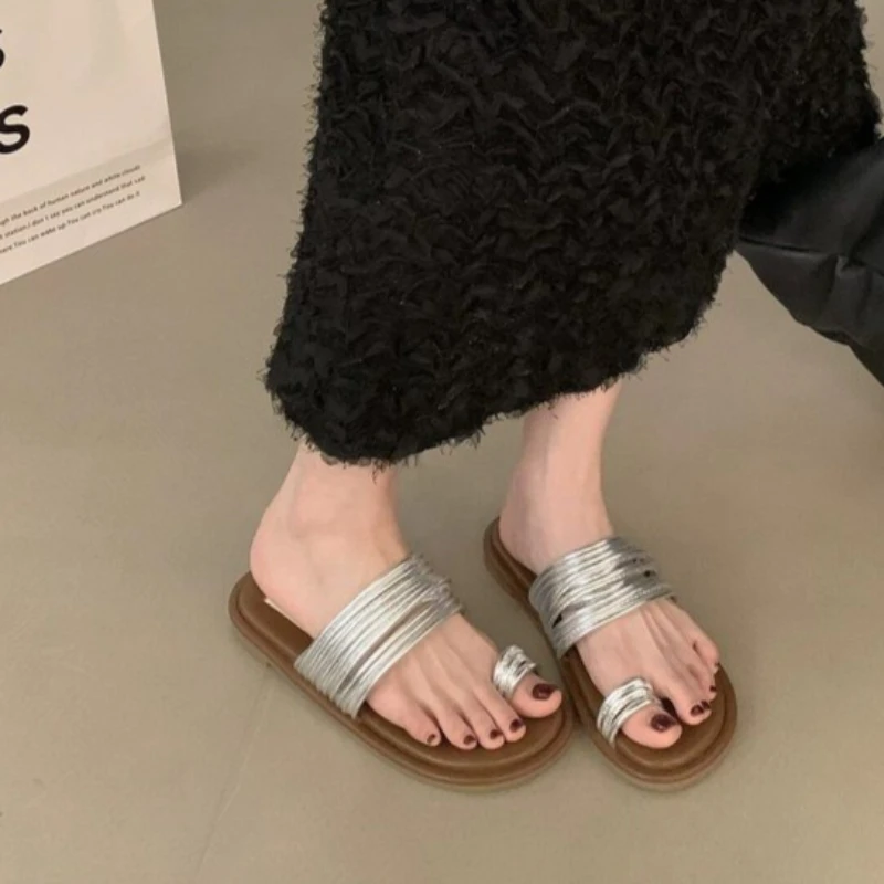 Roman Slip-On Sandals Women's Summer Outdoor Wear Beach Casual Sweet Style Rubber Bottom Slippers
Roman Slip-On Sandals Women's Summer Outdoor Wear Beach Casual Sweet Style Rubber Bottom Slippers