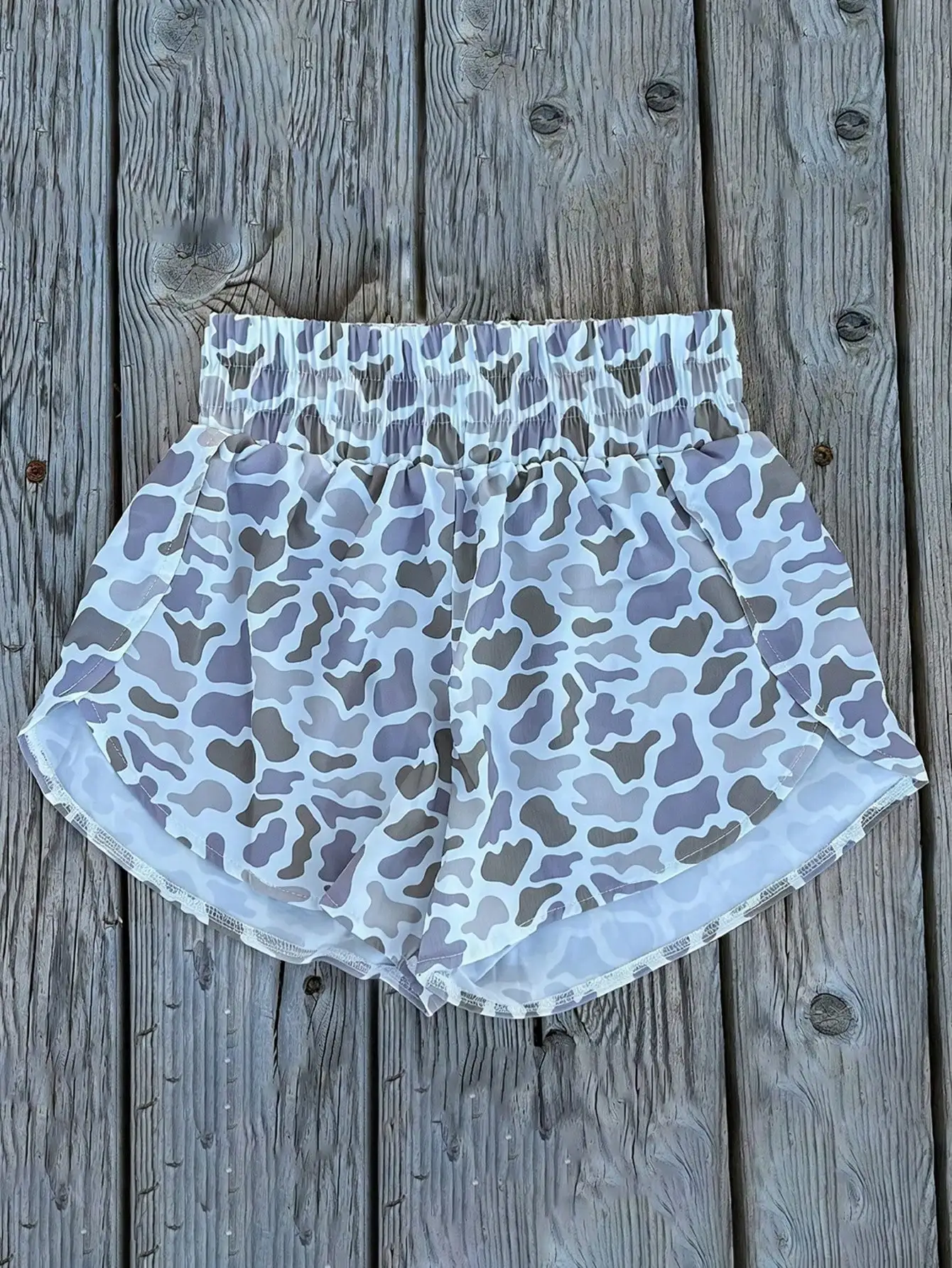 Women'S High-Waisted Camo Shorts, Summer Athletic Shorts, Cycling Shorts, Bermuda Camo Shorts, Stylish Irregular Shorts, Pajama Shorts, Casual Vintage Camoflage Print Loose Shorts Perfect For Back-To-School Season.
Women'S High-Waisted Camo Shorts, Summer Athletic Shorts, Cycling Shorts, Bermuda Camo Shorts, Stylish Irregular Shorts, Pajama Shorts, Casual Vintage Camoflage Print Loose Shorts Perfect For Back-To-School Season.