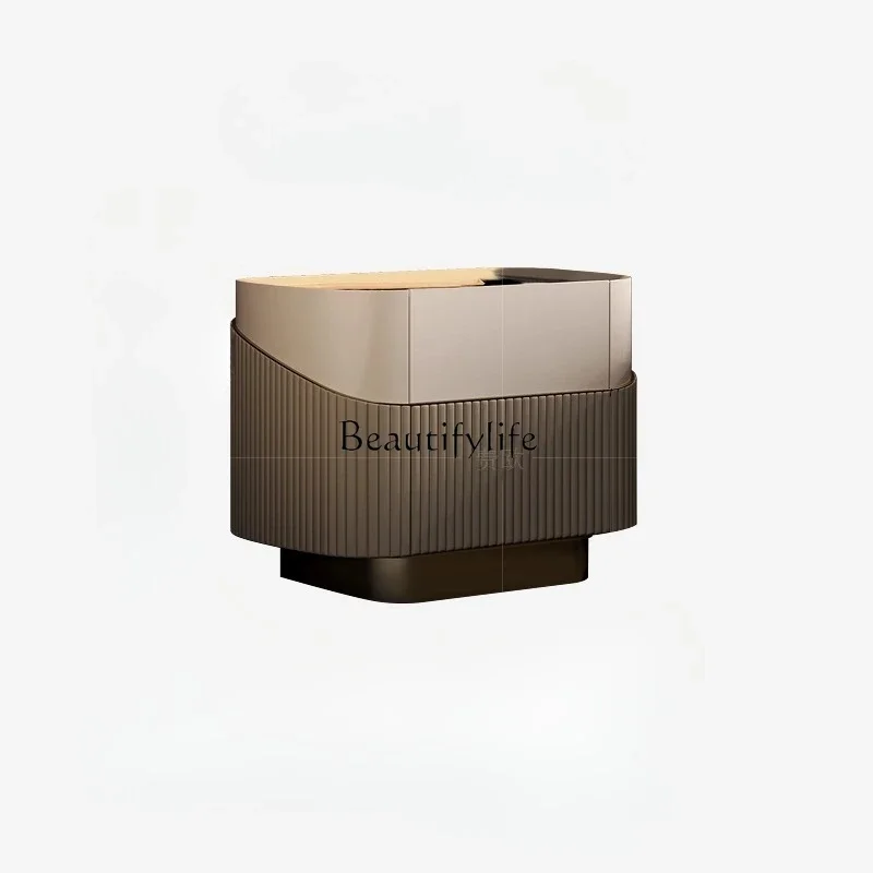 ls 42Stylish marble Italian modern high-end villa large flat-floor custom bedside cabinet
ls 42Stylish marble Italian modern high-end villa large flat-floor custom bedside cabinet