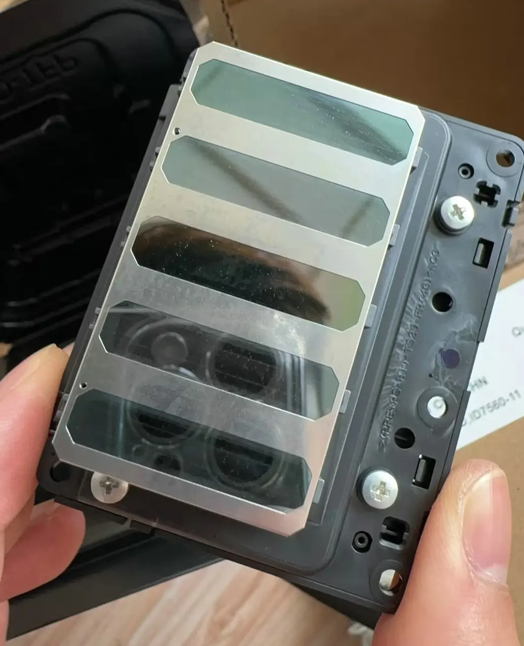 Original print head is suitable for Epson FA12100 FA12110 F2000 F2100 F2080 B9080 B5000 F7200 7280 F9200 F9270 F9300 printer hea
Original print head is suitable for Epson FA12100 FA12110 F2000 F2100 F2080 B9080 B5000 F7200 7280 F9200 F9270 F9300 printer hea