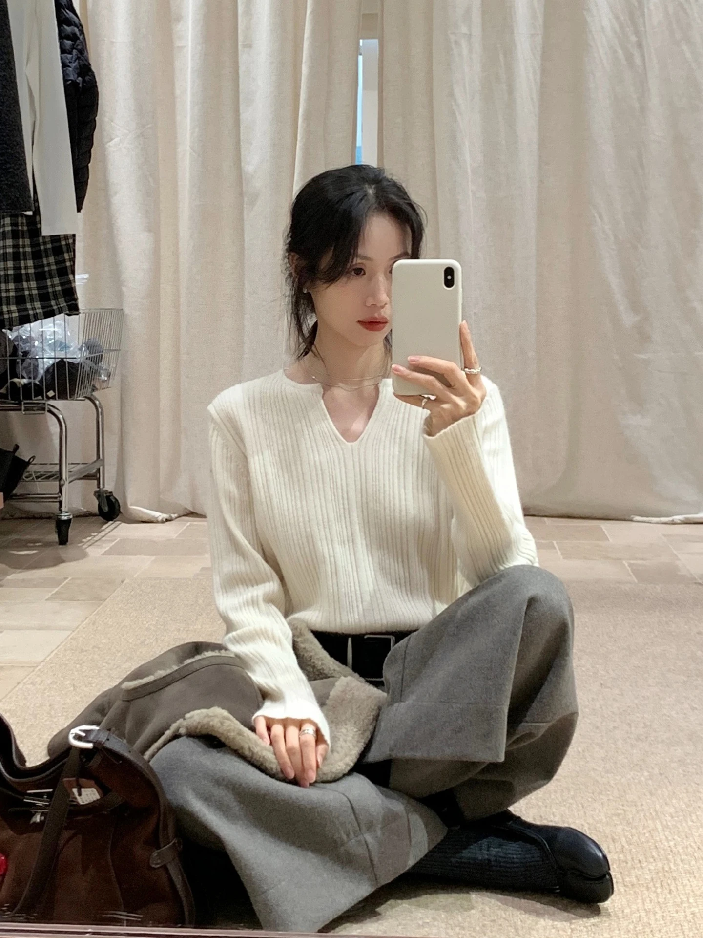 Korean Sle Soft Wool Knitwear Women's Long Sve Top Slimming Design Versatile Casual Loose Fit Autumn Winter New Arrival
Korean Sle Soft Wool Knitwear Women's Long Sve Top Slimming Design Versatile Casual Loose Fit Autumn Winter New Arrival