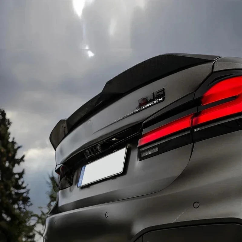 Задний спойлер для BMW 5 серии G30 и M5 F90 M Sport 4 Door Pro Style, блестящий черный спойлер на крышу, украшение, внешняя палка
Задний спойлер для BMW 5 серии G30 и M5 F90 M Sport 4 Door Pro Style, блестящий черный спойлер на крышу, украшение, внешняя палка