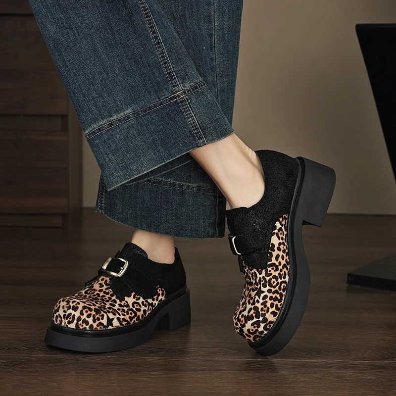 Genuine Leather horsehair Loafers Women's Shoes Platform Casual leopard Sneaker Women Round Toe Wedges metal buckle slip-on
Genuine Leather horsehair Loafers Women's Shoes Platform Casual leopard Sneaker Women Round Toe Wedges metal buckle slip-on