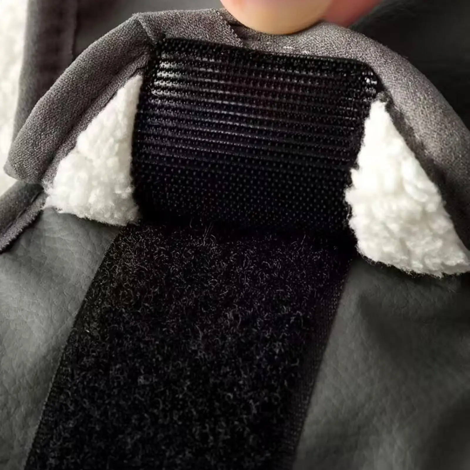 Эластичный наколенник, термозащита для ног, мотоциклетные наколенники для езды на велосипеде, мотоцикла, зимних видов спорта, повседневных поездок на работу, кемпинга
Эластичный наколенник, термозащита для ног, мотоциклетные наколенники для езды на велосипеде, мотоцикла, зимних видов спорта, повседневных поездок на работу, кемпинга