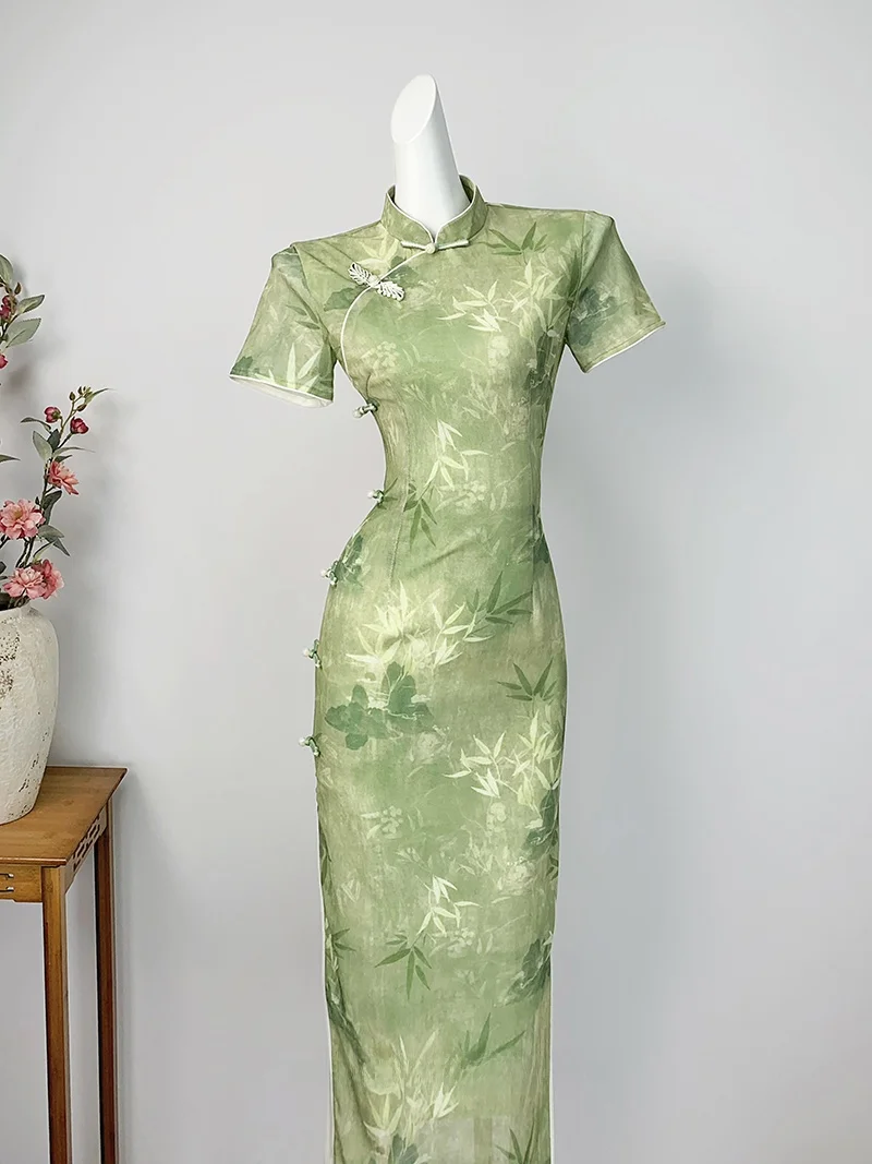 Новое китайское летнее платье Danyu Pure: красивое ретро-платье-ципао с коротким рукавом, дышащее, с цветочным узором
Новое китайское летнее платье Danyu Pure: красивое ретро-платье-ципао с коротким рукавом, дышащее, с цветочным узором