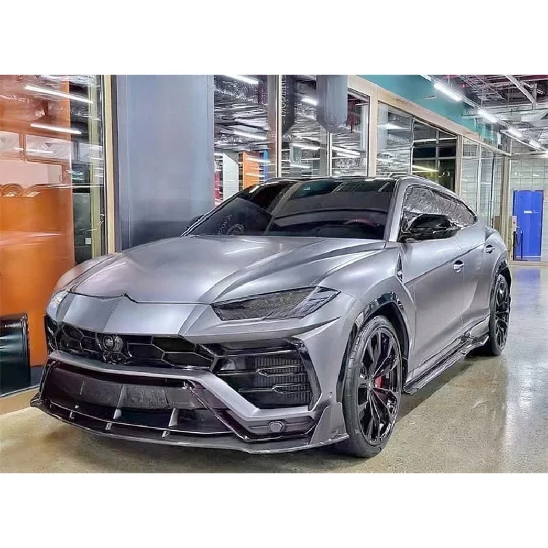 Sporty Carbon Fiber Aerodynamic Front Lip Exterior Trim For URUS
Sporty Carbon Fiber Aerodynamic Front Lip Exterior Trim For URUS