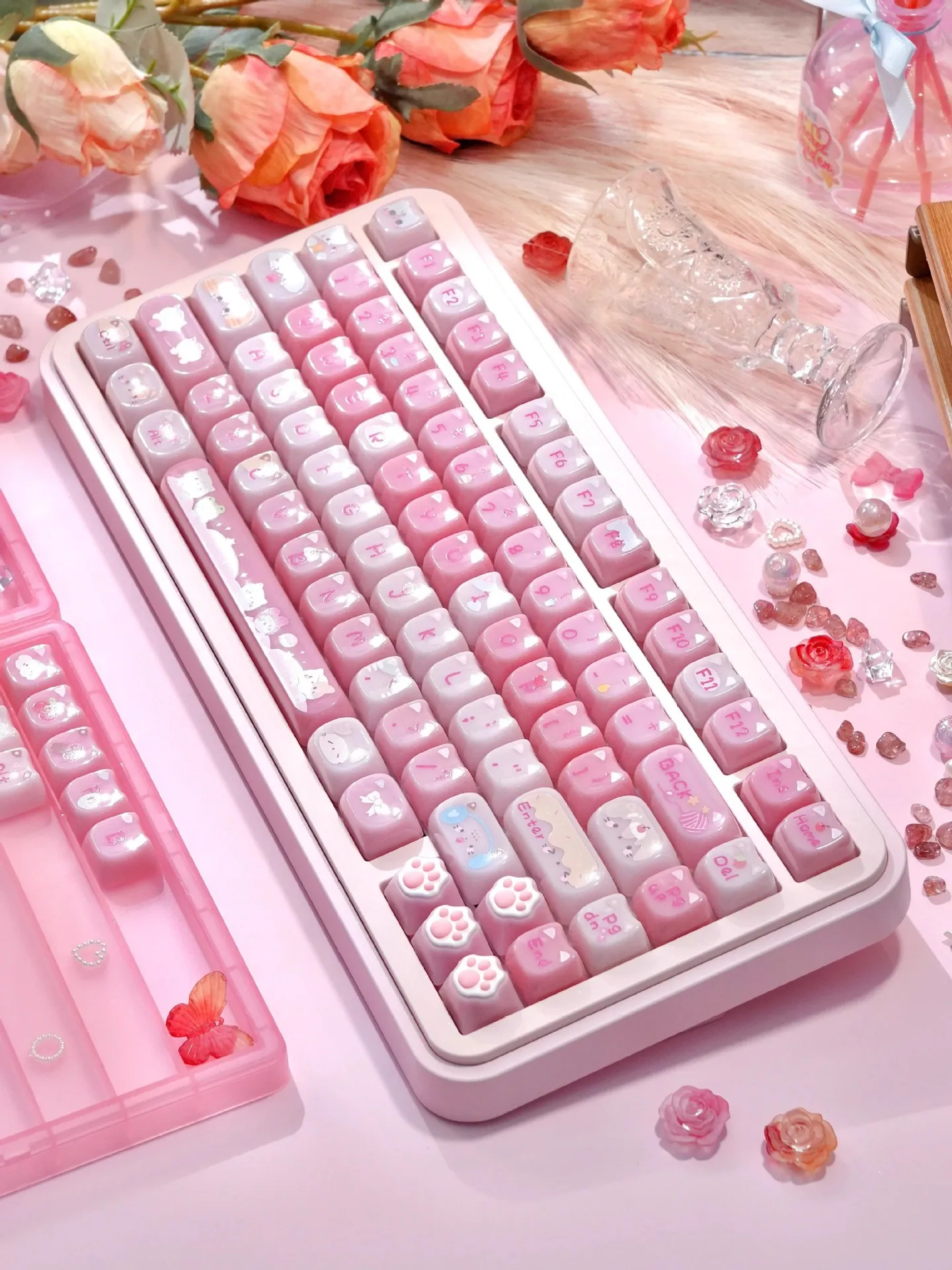 Keycap Mechanical Keyboard MAO Meow Meow Pudding Cute Semi-transparent Cat Ears 140 Keys Full Set
Keycap Mechanical Keyboard MAO Meow Meow Pudding Cute Semi-transparent Cat Ears 140 Keys Full Set