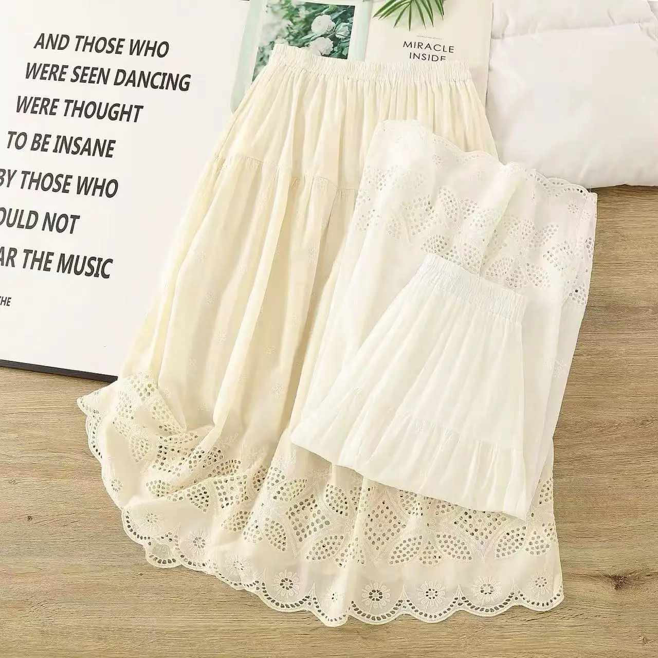 100% Cotton Vintage Lace Embroidery Long Skirt Women Japanese Mori Girl Autumn Lace High Waist A-line Skirts Mujer Faldas
100% Cotton Vintage Lace Embroidery Long Skirt Women Japanese Mori Girl Autumn Lace High Waist A-line Skirts Mujer Faldas