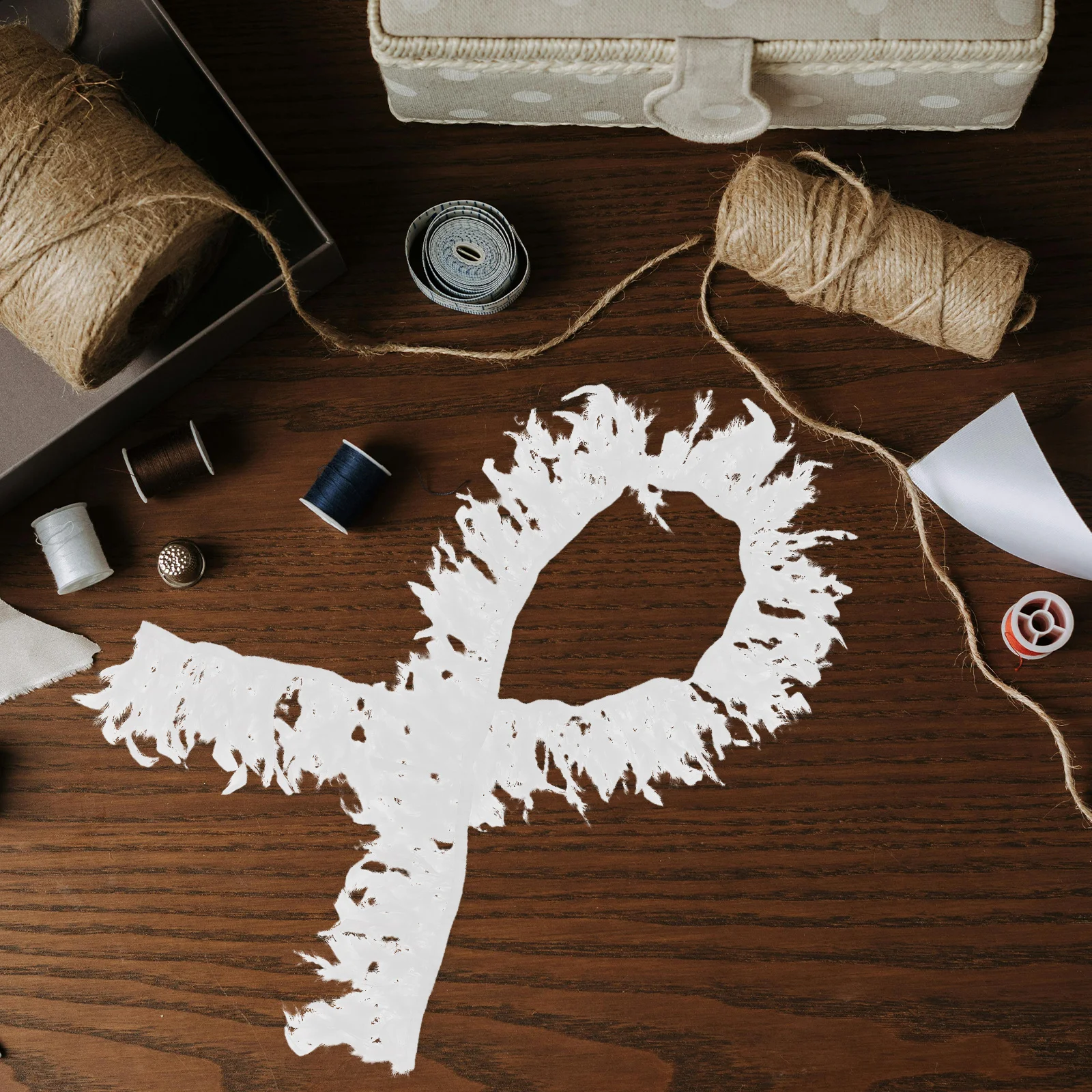 183x15cm White Fringe Trim for Sewing Craft Decoration Handmade Elegant Trim Ideal Wedding Jewelry Gift Packaging
183x15cm White Fringe Trim for Sewing Craft Decoration Handmade Elegant Trim Ideal Wedding Jewelry Gift Packaging