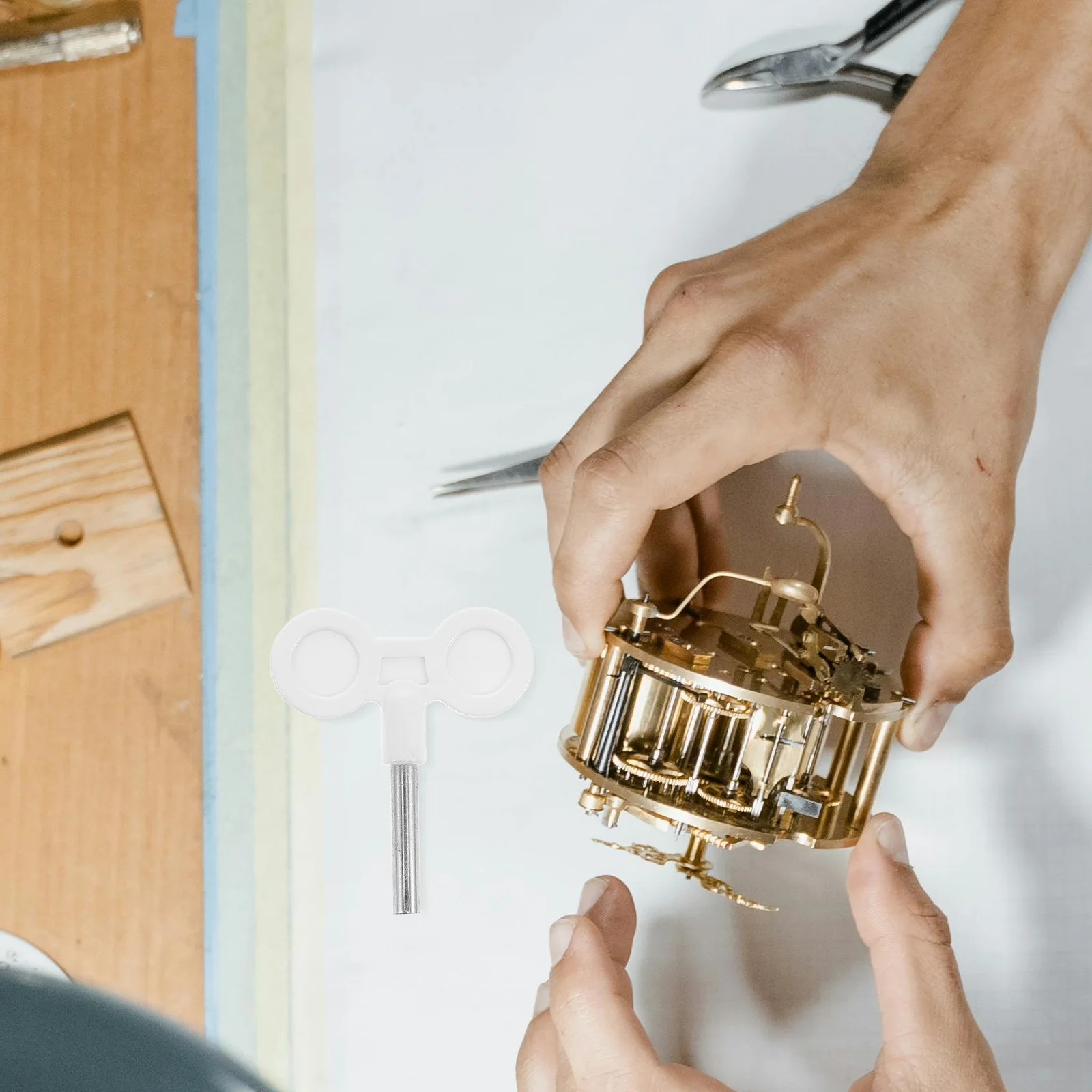 Music Box Key Winding Musical Mechanism Repairing Parts for Boxes Twine Windup Jewelry
Music Box Key Winding Musical Mechanism Repairing Parts for Boxes Twine Windup Jewelry