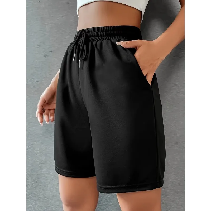 Женские спортивные шорты и спортивные штаны с карманами из чистой ленты и спортивными штанами свободного кроя на шнурке
Женские спортивные шорты и спортивные штаны с карманами из чистой ленты и спортивными штанами свободного кроя на шнурке