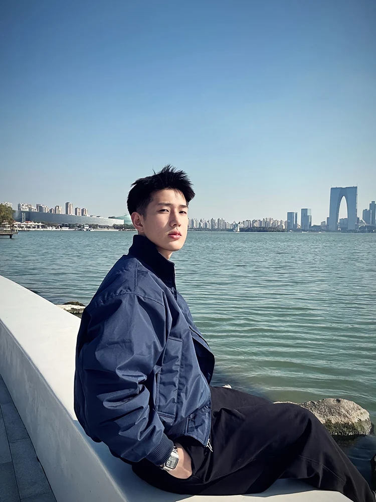 Trendy American Sle Flight Jaet in k Blue for Men Thiened Cotton Coat Stand Collar Warm Winter ort Size Men's Clot...
Trendy American Sle Flight Jaet in k Blue for Men Thiened Cotton Coat Stand Collar Warm Winter ort Size Men's Clot...