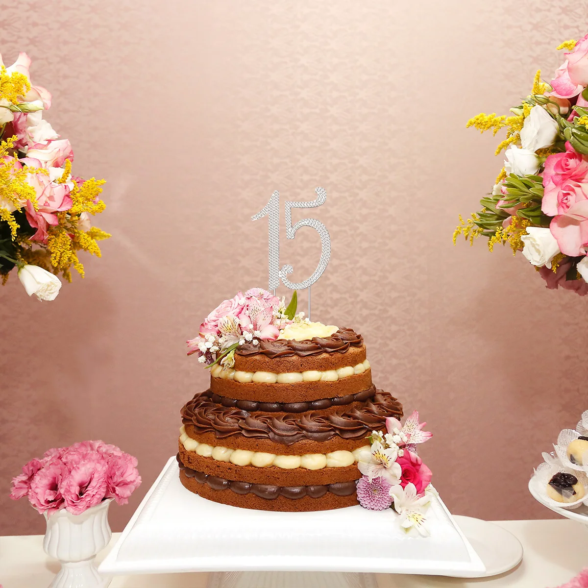 15 Cake Topper Hard Alloy Crystal Rhinestones Decorative Birthday Anniversary Party Cake Decoration Keepsake Glitter
15 Cake Topper Hard Alloy Crystal Rhinestones Decorative Birthday Anniversary Party Cake Decoration Keepsake Glitter