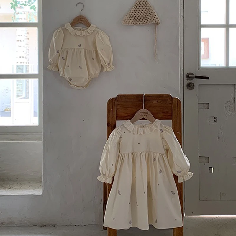 Autumn Kids Party Dresses Lace Children Clothing Embroider Toddler Baby Girls Princess Dress Long Sleeve Cotton Sisters Dress
Autumn Kids Party Dresses Lace Children Clothing Embroider Toddler Baby Girls Princess Dress Long Sleeve Cotton Sisters Dress