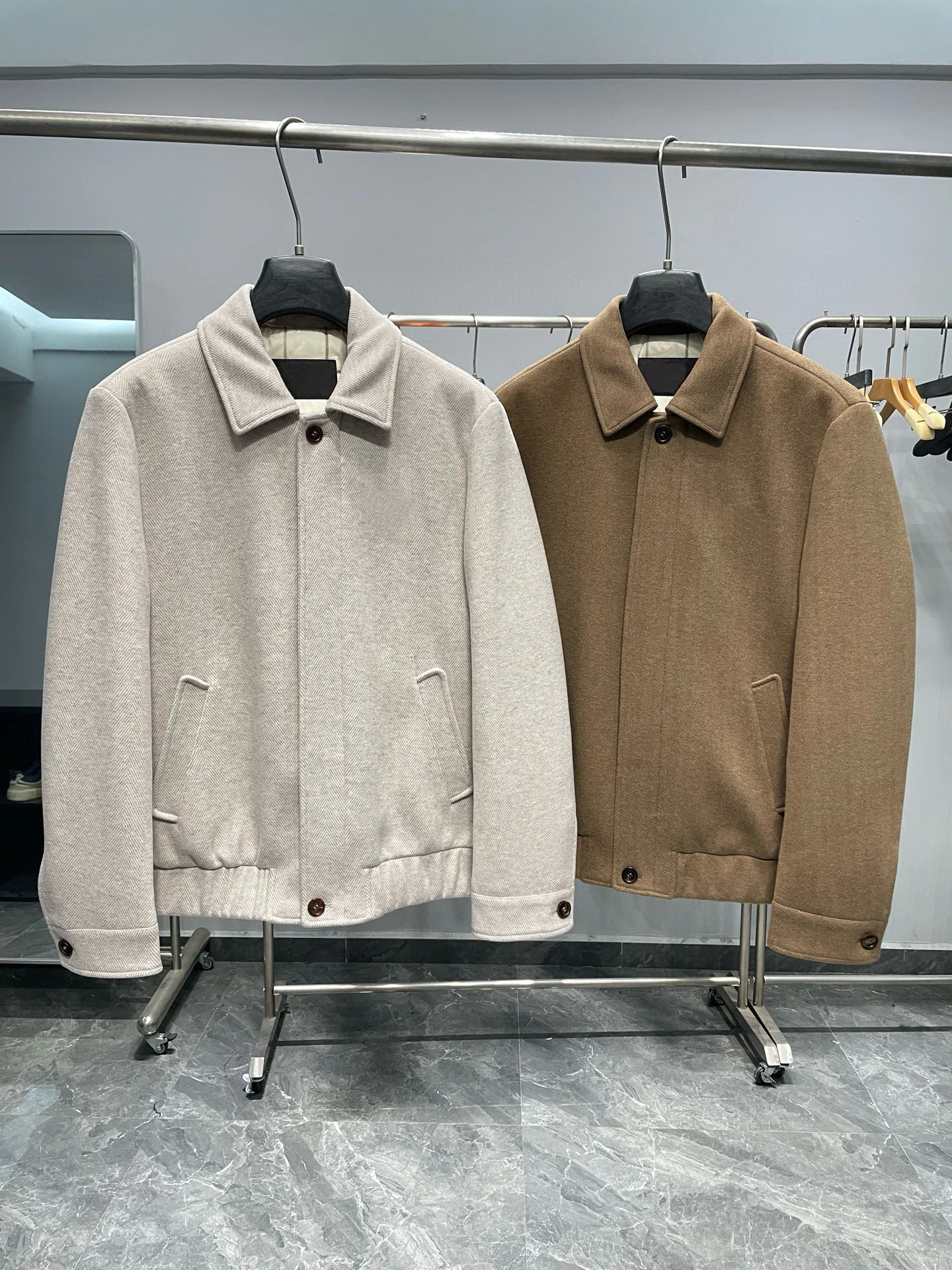 Ligentleman Autumn Winter Wool Blend Business Collar Jacket Men's Casual Outerwear Fashionable Urban Style Straight Hem
Ligentleman Autumn Winter Wool Blend Business Collar Jacket Men's Casual Outerwear Fashionable Urban Style Straight Hem
