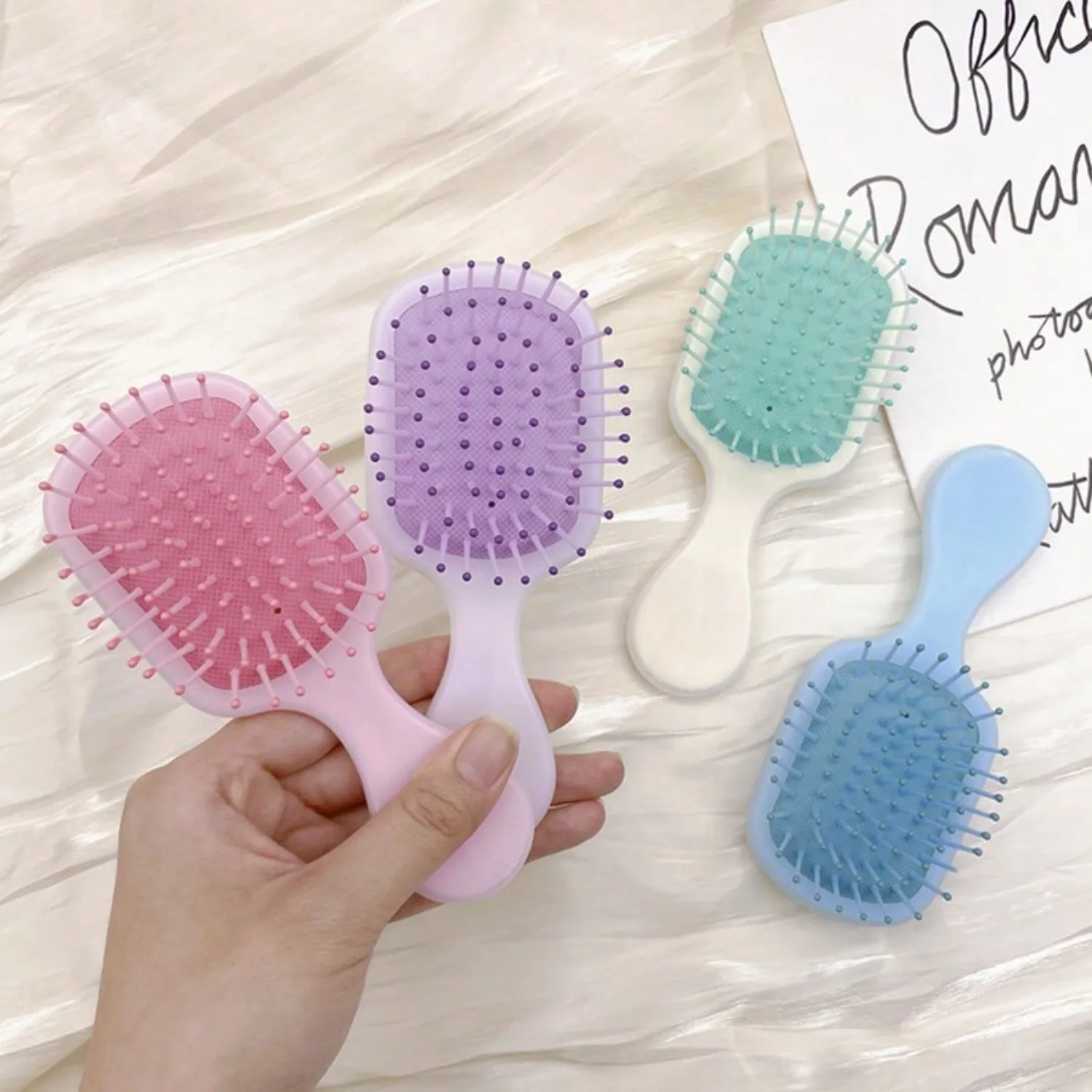Mini Hair Brush; Simple And Cute Airbag Brush; Massage Brush; Girl's Home Use Portable Hair Comb
Mini Hair Brush; Simple And Cute Airbag Brush; Massage Brush; Girl's Home Use Portable Hair Comb