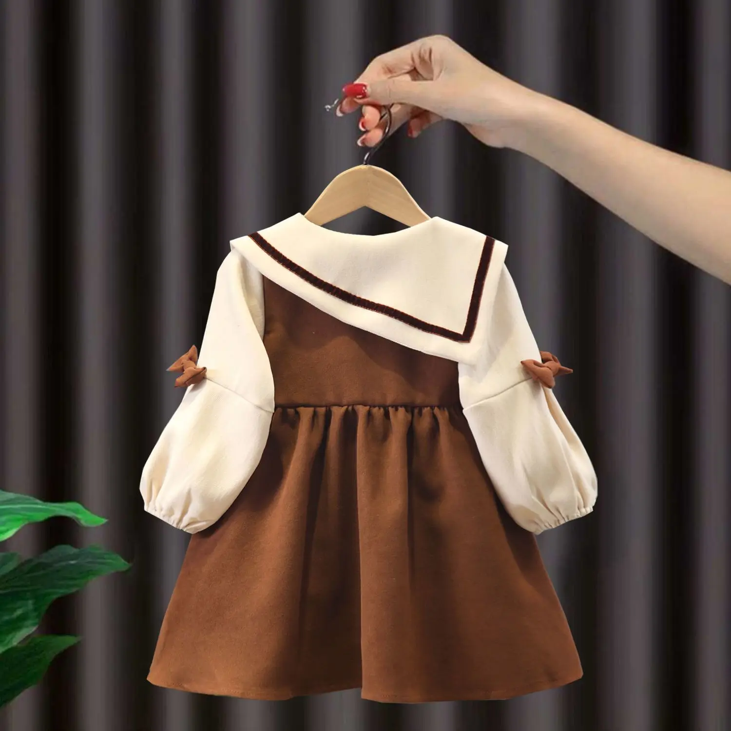 Girls Dresses Fall 2023 New Children's Fall Fashion Baby Girl College Style Long Skirt Dresses
Girls Dresses Fall 2023 New Children's Fall Fashion Baby Girl College Style Long Skirt Dresses