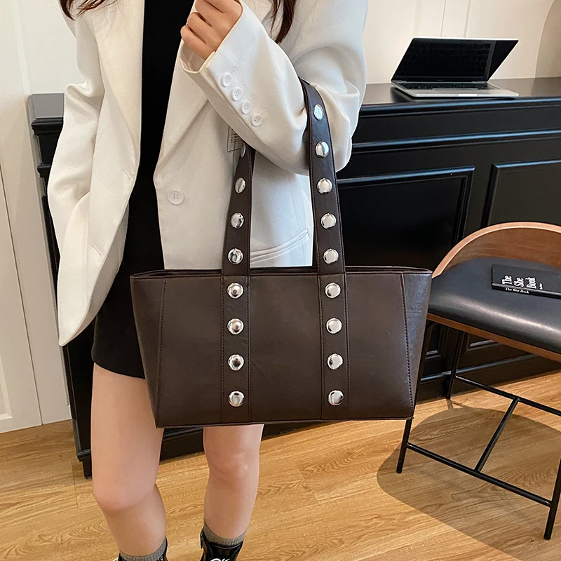 Elegant Women High End Luxury Leather Tote Bag Daily Shoulder Handbag Classic Crossbody Fashion Style
Elegant Women High End Luxury Leather Tote Bag Daily Shoulder Handbag Classic Crossbody Fashion Style