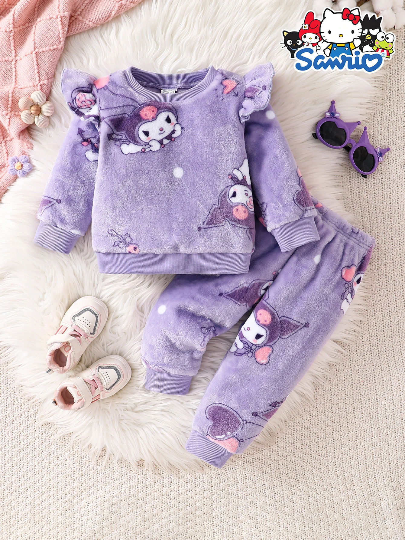 【Официально лицензированный】Sanrio Kuromi 2 шт., комплект осенне-зимних штанов для маленьких девочек, толстовка с круглым вырезом и принтом Kuromi для новорожденных + подходящие брюки для бега с прямыми штанинами для девочек, повседневная универсальная ми
【Официально лицензированный】Sanrio Kuromi 2 шт., комплект осенне-зимних штанов для маленьких девочек, толстовка с круглым вырезом и принтом Kuromi для новорожденных + подходящие брюки для бега с прямыми штанинами для девочек, повседневная универсальная ми