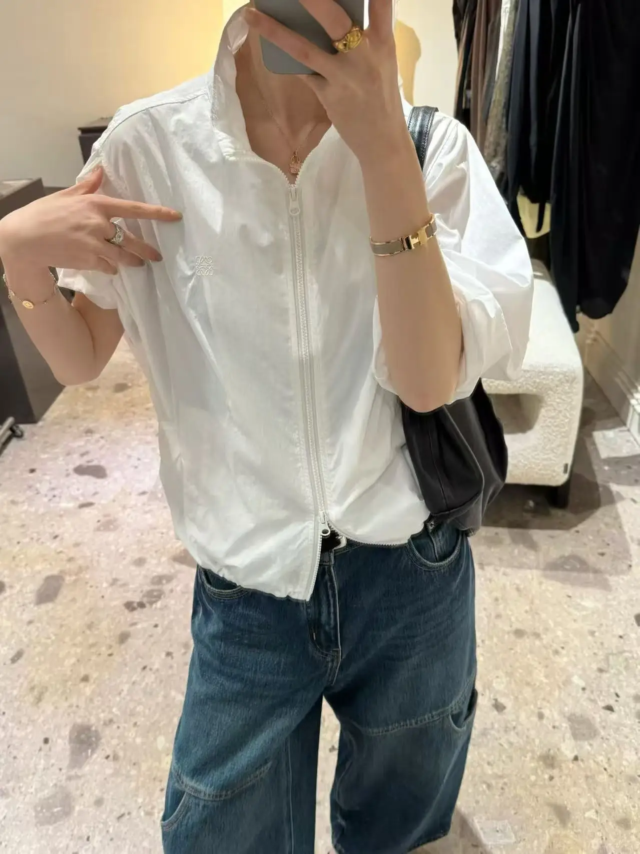 Azhuixiu Women's Zipper Collar Sun Protection Casual Outerwear Loose Slimming Spring Summer New Style Korean Loose Fit Coat
Azhuixiu Women's Zipper Collar Sun Protection Casual Outerwear Loose Slimming Spring Summer New Style Korean Loose Fit Coat