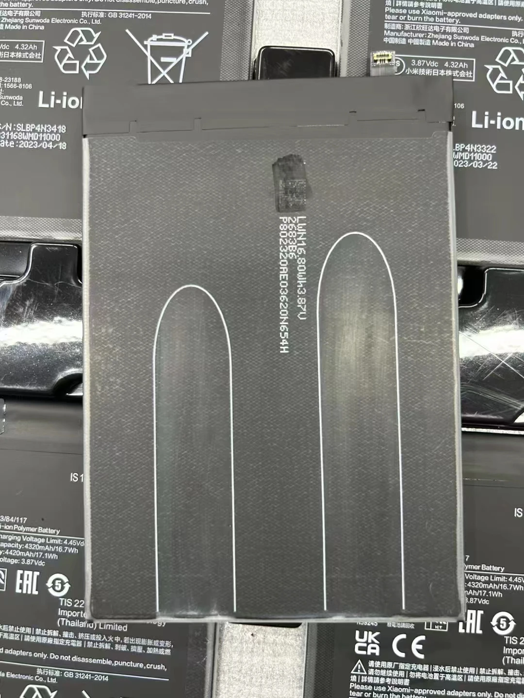 New Original For Xiaomi Pad 6, 23043RP34C, 23043RP34G, 23043RP34I, 3.87V 4420mAh BP4N Battery
New Original For Xiaomi Pad 6, 23043RP34C, 23043RP34G, 23043RP34I, 3.87V 4420mAh BP4N Battery