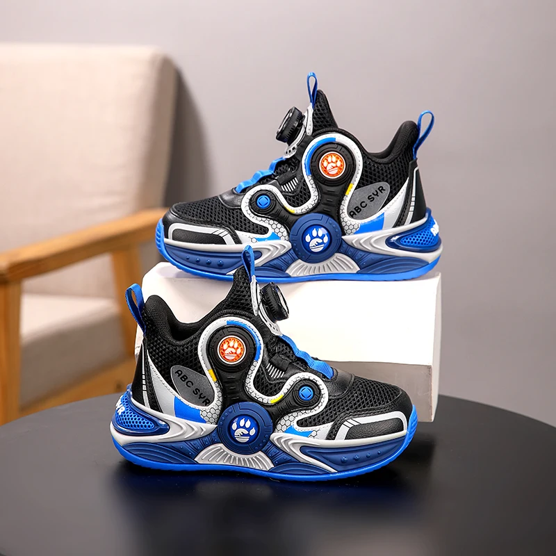 Spring and autumn children's casual sports shoes, mesh outdoor running shoes, breathable, comfortable and non-slip
Spring and autumn children's casual sports shoes, mesh outdoor running shoes, breathable, comfortable and non-slip