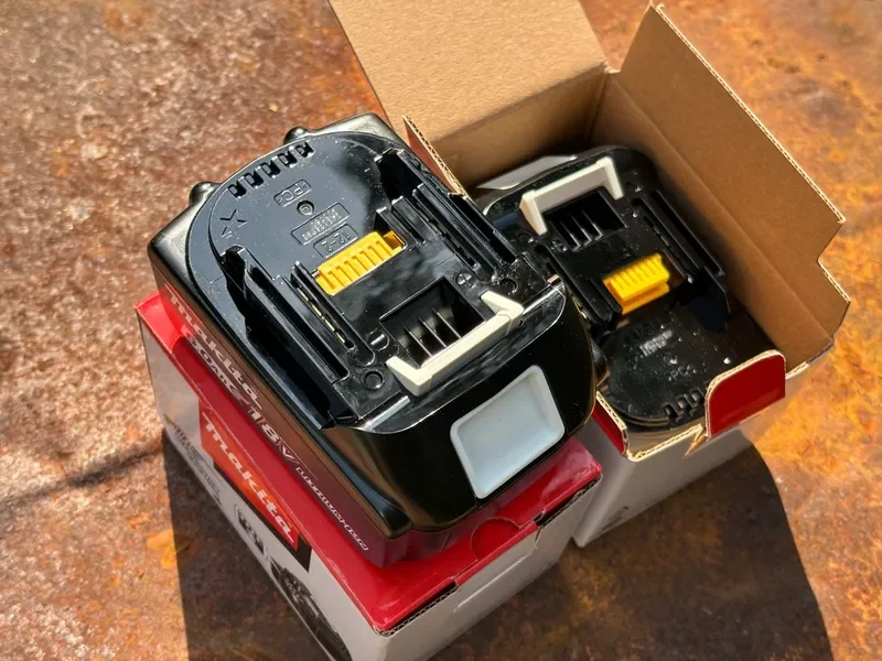 Heavy Duty 18V 6.0Ah Lithium Battery Daily Work Use For Makita Tools
Heavy Duty 18V 6.0Ah Lithium Battery Daily Work Use For Makita Tools