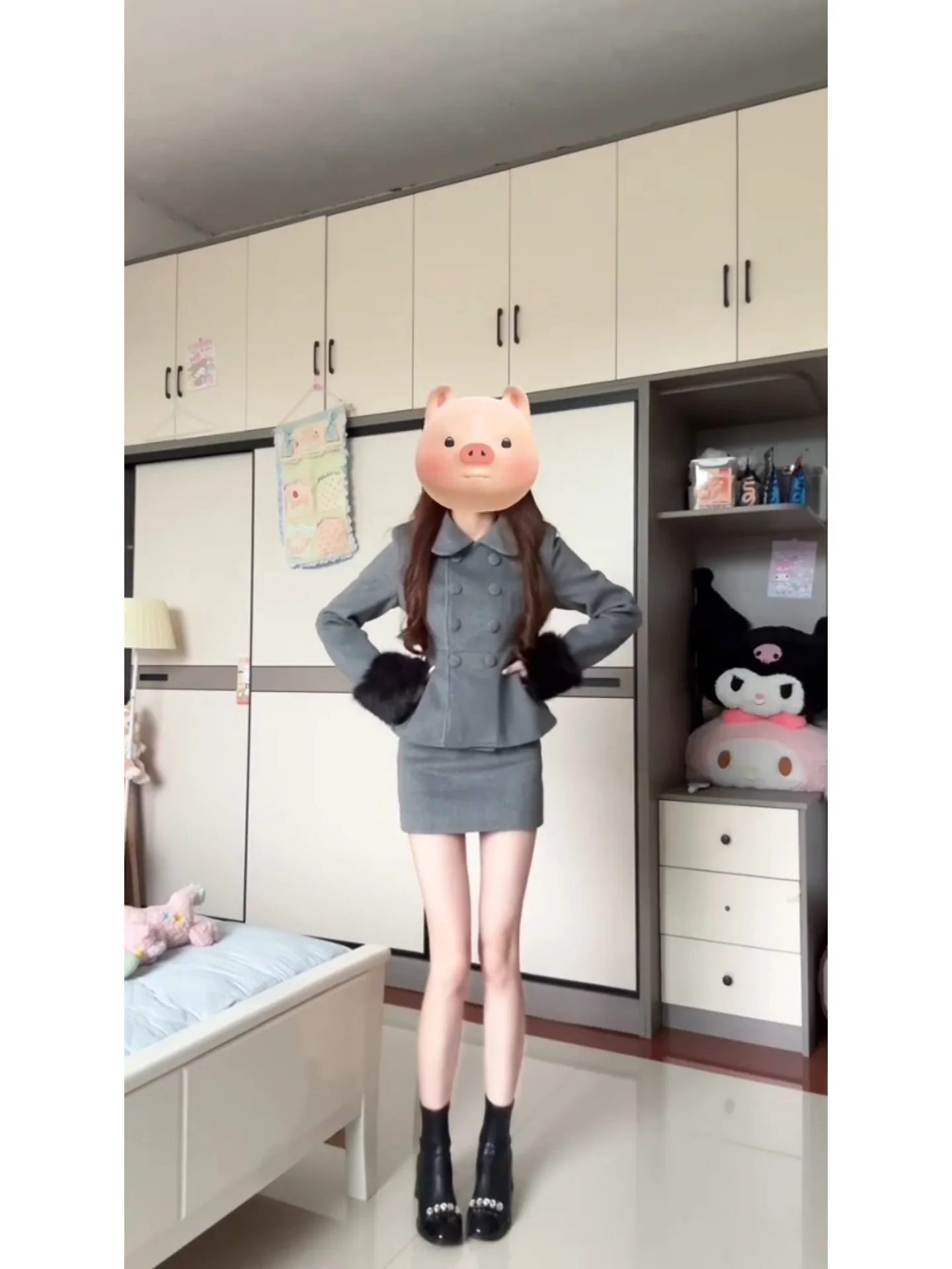 Thiened Heavy Industry шерстяное пальто с завязкой на талии и меховым воротником, зимний комплект Faion, женские длинные брюки с высокой талией на пуговицах
Thiened Heavy Industry шерстяное пальто с завязкой на талии и меховым воротником, зимний комплект Faion, женские длинные брюки с высокой талией на пуговицах