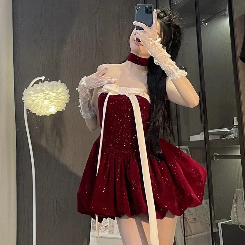 New Tube Top Bow Red Velvet Dress for Women Autumn and Winter Sweet Sexy High-end Designed Waistline Puffy Short Skirt
New Tube Top Bow Red Velvet Dress for Women Autumn and Winter Sweet Sexy High-end Designed Waistline Puffy Short Skirt