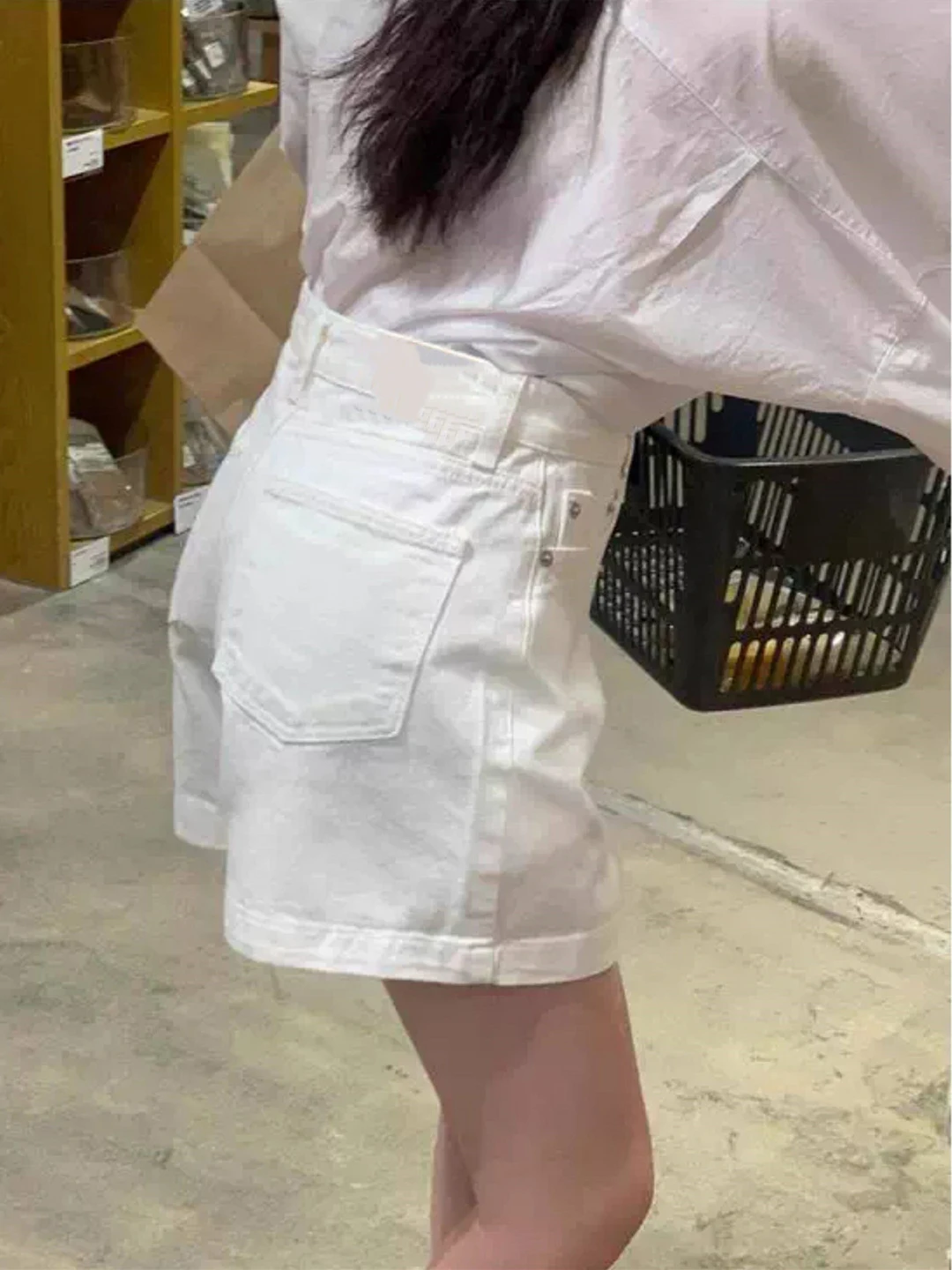 White High Waist Wide Leg Short Pants Women's Summer Thin Style plus Size Loose Slimming Hot Weather Pants Straight Cut
White High Waist Wide Leg Short Pants Women's Summer Thin Style plus Size Loose Slimming Hot Weather Pants Straight Cut