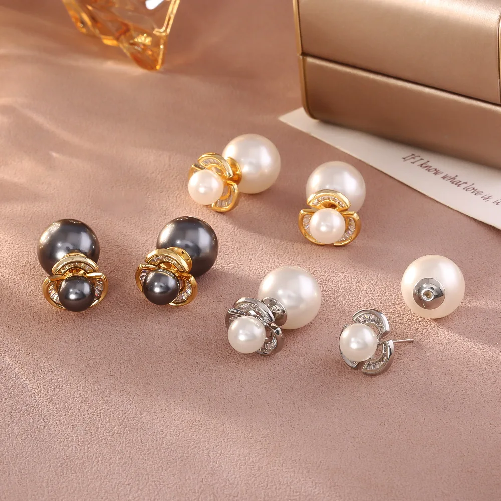 Simple temperament zircon earrings niche light luxury high-end glass pearl two-wear earrings fashionable earrings for women
Simple temperament zircon earrings niche light luxury high-end glass pearl two-wear earrings fashionable earrings for women