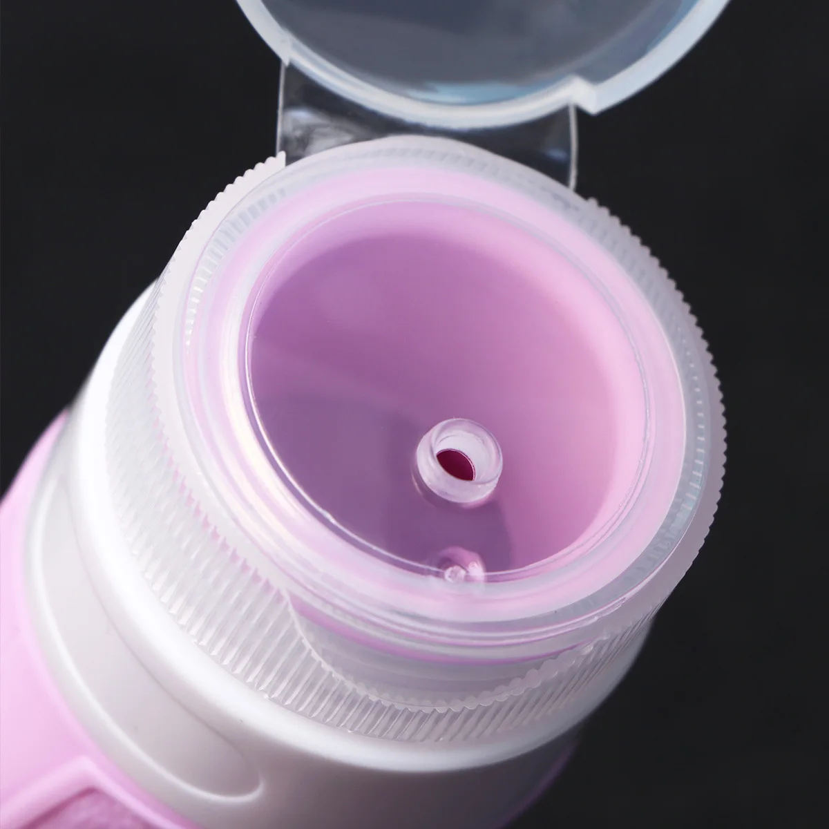 5Pcs 37Ml Silicone Empty Bottle Set Safe PP Cap Leakproof Container for Travel Portable Refillable Liquid Storage
5Pcs 37Ml Silicone Empty Bottle Set Safe PP Cap Leakproof Container for Travel Portable Refillable Liquid Storage