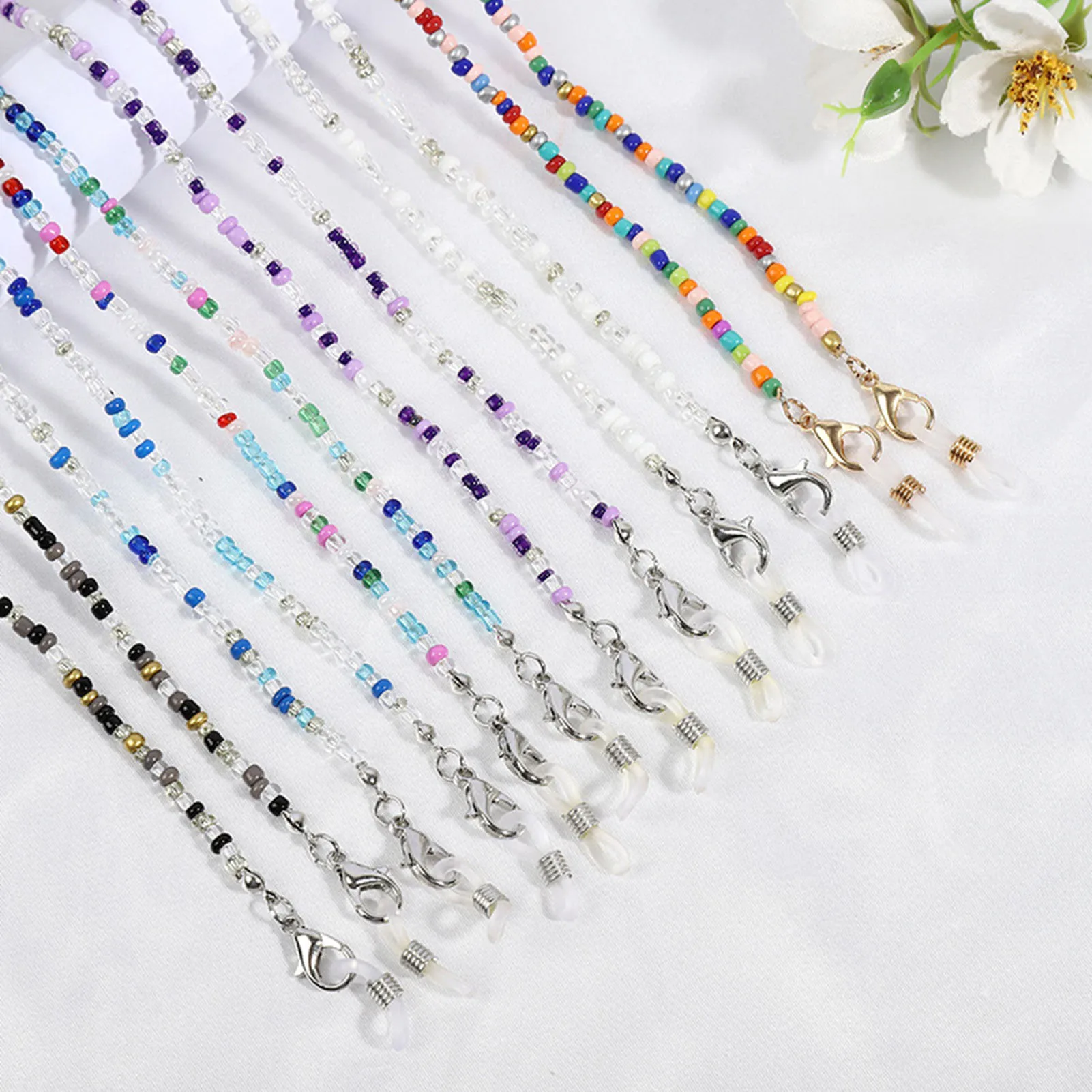 Bohemian Colored Glasses Chains Mask Strap Beaded Women Face Mask Lanyard Anti Slip Women's Neck Chain for Eyeglass Sunglasses
Bohemian Colored Glasses Chains Mask Strap Beaded Women Face Mask Lanyard Anti Slip Women's Neck Chain for Eyeglass Sunglasses