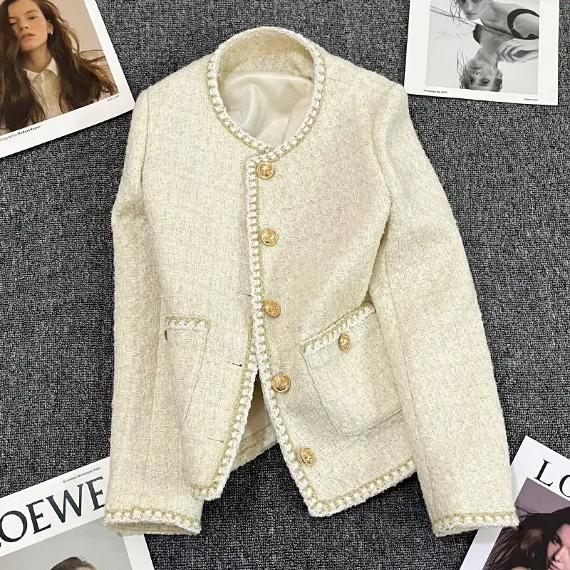 Elegant Khaki Color Women's Suit Jacket Casual Design Korean Style Autumn Winter New Arrival Fashionable Leisure Coat
Elegant Khaki Color Women's Suit Jacket Casual Design Korean Style Autumn Winter New Arrival Fashionable Leisure Coat