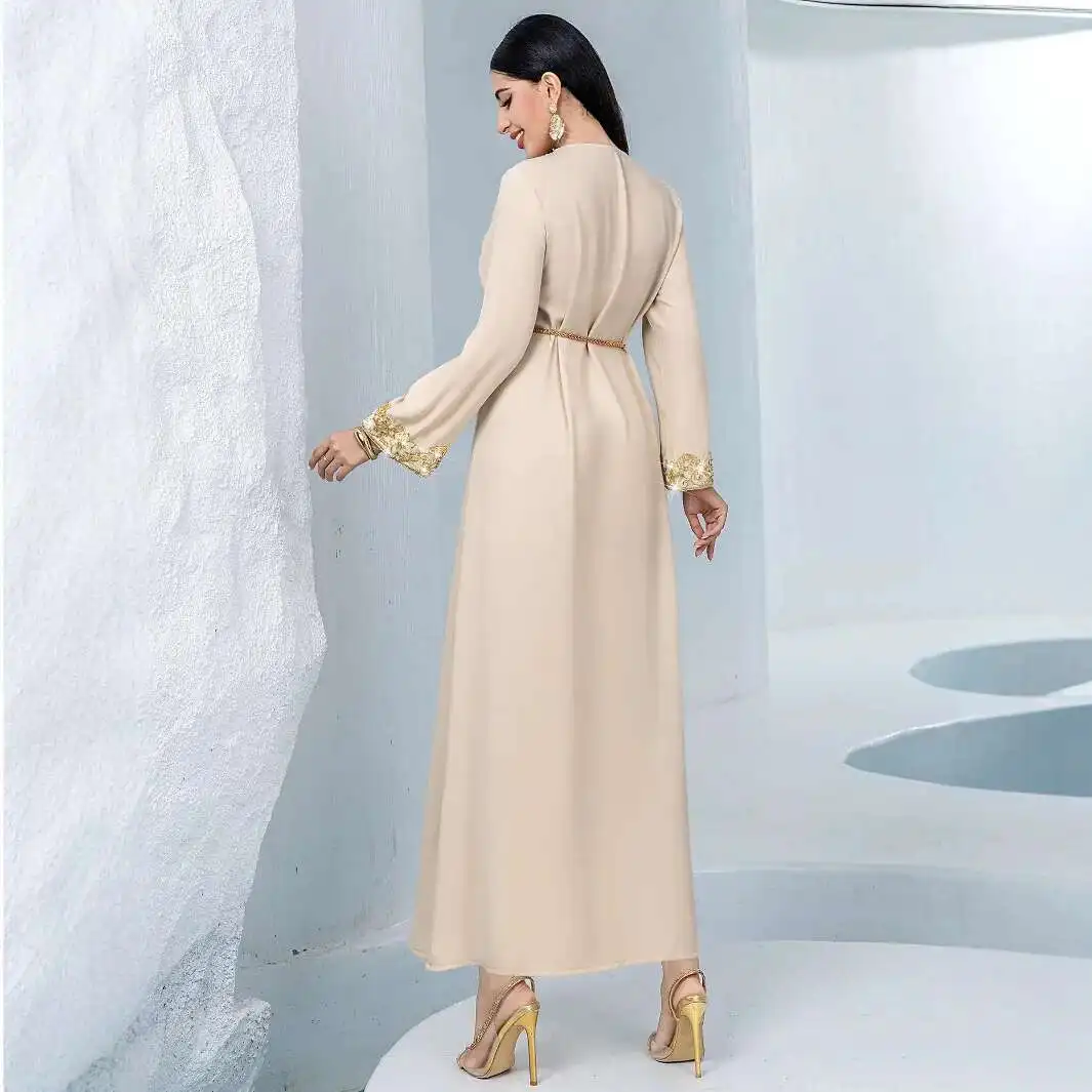 BA40931 New Apricot V-neck A-line Skirt Fashion Gold Lace Rice Bead Embroidered Lace Splicing Long Dress
BA40931 New Apricot V-neck A-line Skirt Fashion Gold Lace Rice Bead Embroidered Lace Splicing Long Dress