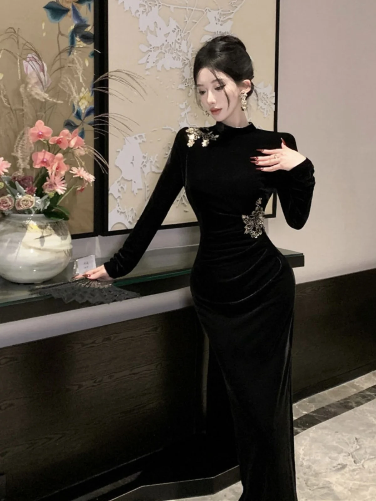 Ele Velvet Long Qipao Dr New Chinese Sle Retro High End Feeling Ladylike Dr Appropriate for Autumn Winter Seasons
Ele Velvet Long Qipao Dr New Chinese Sle Retro High End Feeling Ladylike Dr Appropriate for Autumn Winter Seasons