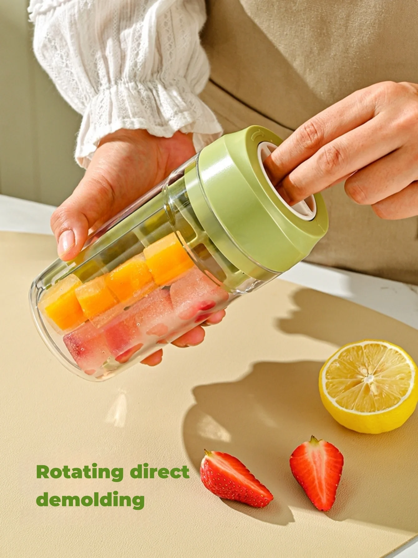 New convenient ice making and ice storage cup, ice mold and ice storage cup two in one, 8 large ice cubes cool enough, rotary ea
New convenient ice making and ice storage cup, ice mold and ice storage cup two in one, 8 large ice cubes cool enough, rotary ea