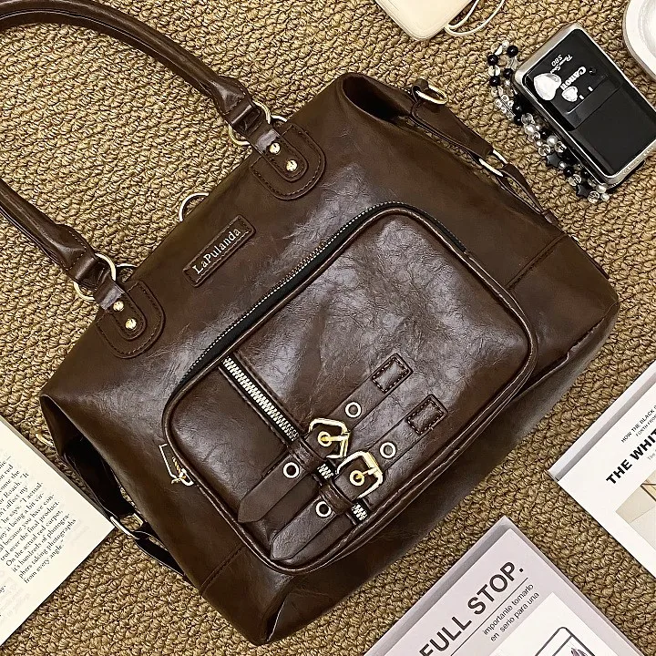 Ретро-сумка-тоут из искусственной кожи для женщин, большая вместительная повседневная городская сумка для путешествий, модная ручная сумка-баффет из матовой ПУ кожи
Ретро-сумка-тоут из искусственной кожи для женщин, большая вместительная повседневная городская сумка для путешествий, модная ручная сумка-баффет из матовой ПУ кожи