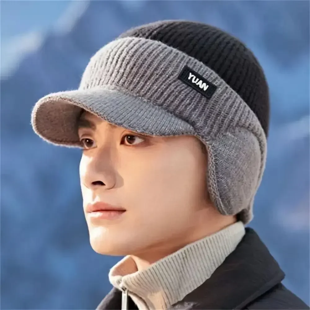 Versatile Ear Protection Knit Baseball Cap Dual Tone Keep Warm Winter Warm Hat Thickened Thermal Knit Beanie Outdoor Activities
Versatile Ear Protection Knit Baseball Cap Dual Tone Keep Warm Winter Warm Hat Thickened Thermal Knit Beanie Outdoor Activities