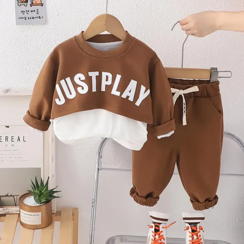 Toddler Girls Outfits Sets 1 To 5 Years Spring Autumn Kids Letter Hoodies Tops+Vests+Pant 3pcs Tracksuits Children Baby Clothing
Toddler Girls Outfits Sets 1 To 5 Years Spring Autumn Kids Letter Hoodies Tops+Vests+Pant 3pcs Tracksuits Children Baby Clothing