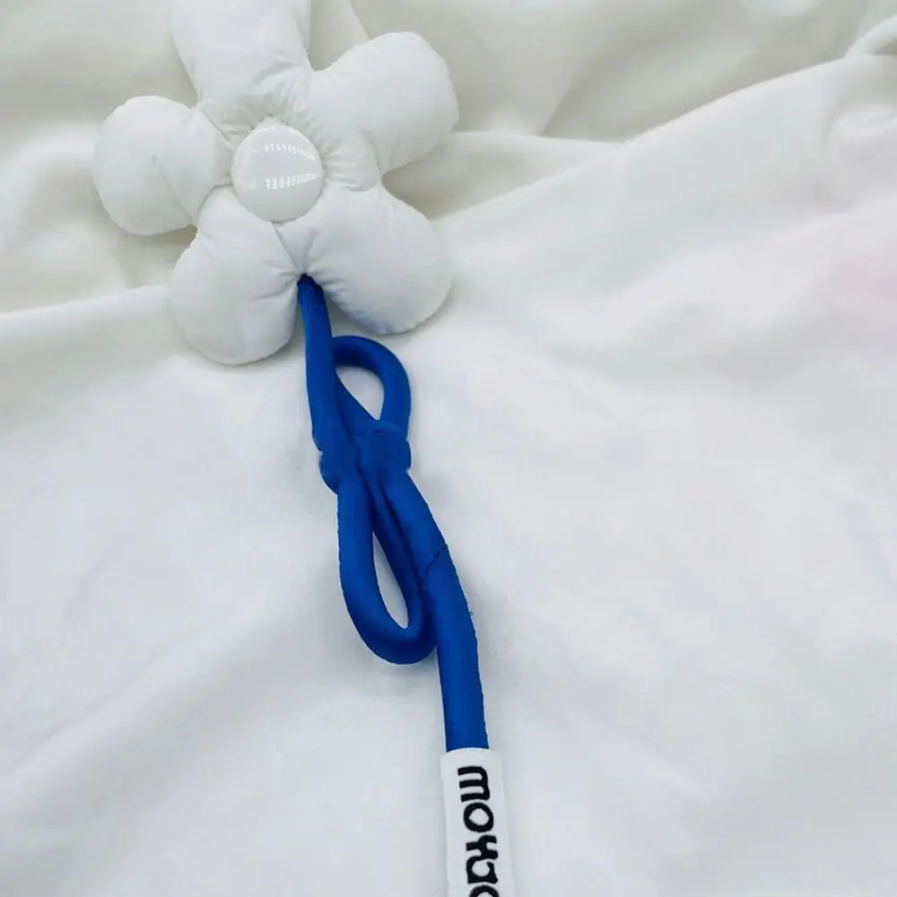Fashion Fabric Flowers Keychain Stuffed Bag Ornaments Flower Bag Pendant Trendy Bag Charm
Fashion Fabric Flowers Keychain Stuffed Bag Ornaments Flower Bag Pendant Trendy Bag Charm