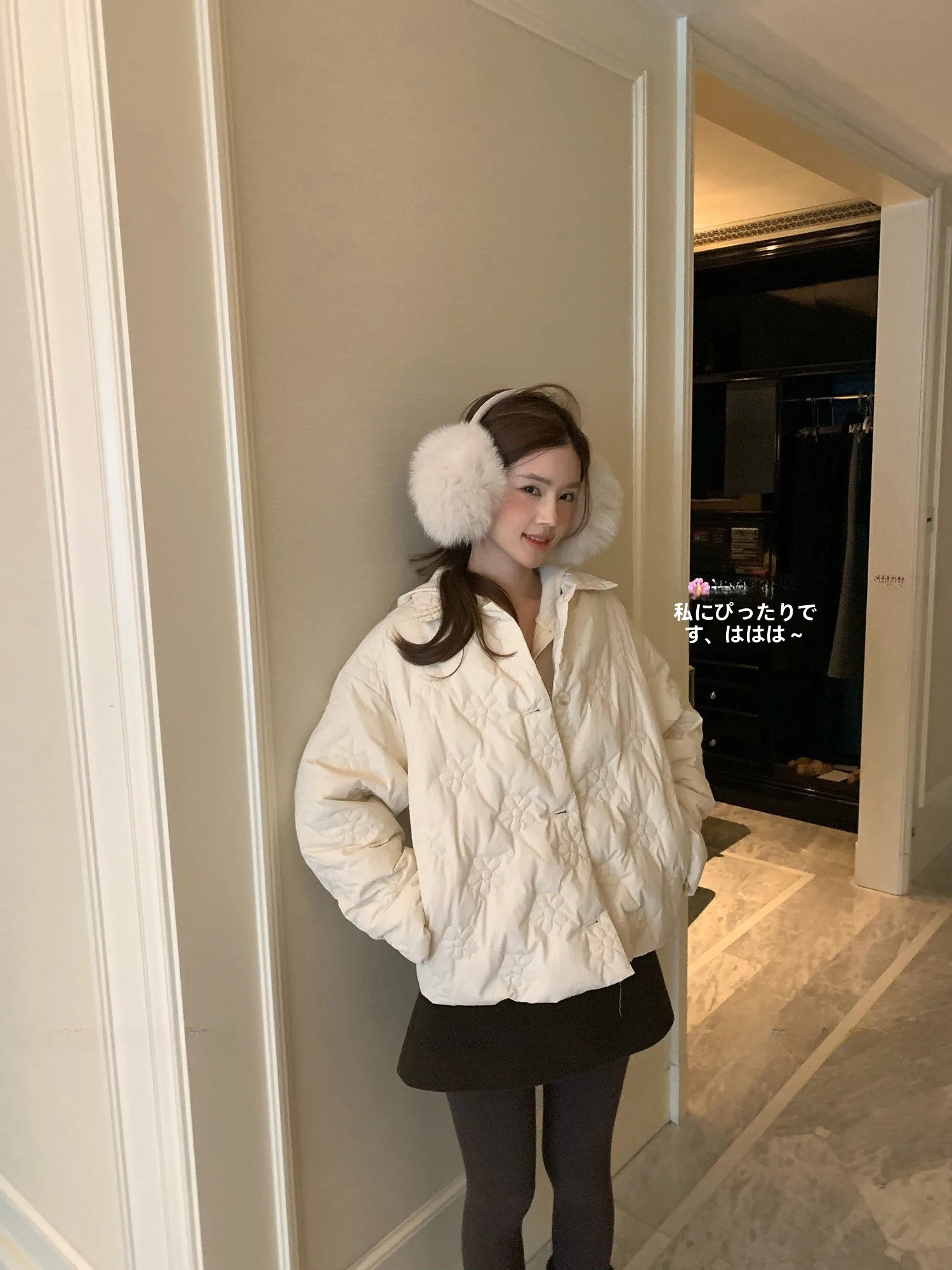Korean Style Embroidered Floral Light Warm 90 down Coat Collarless Women's Outerwear Nylon Fabric Long Sleeve
Korean Style Embroidered Floral Light Warm 90 down Coat Collarless Women's Outerwear Nylon Fabric Long Sleeve