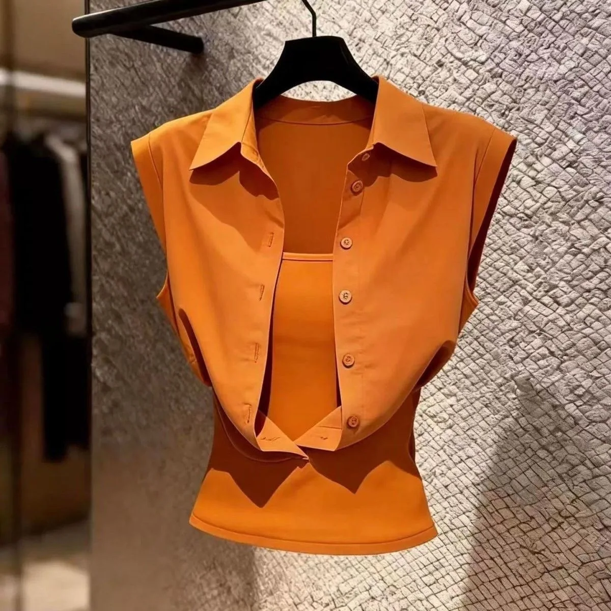 Fashionable Orange Shirt Design Sensation Small Luxury Anti-Aging Women's Collar Button-Up Breathable Polyester Blouse
Fashionable Orange Shirt Design Sensation Small Luxury Anti-Aging Women's Collar Button-Up Breathable Polyester Blouse