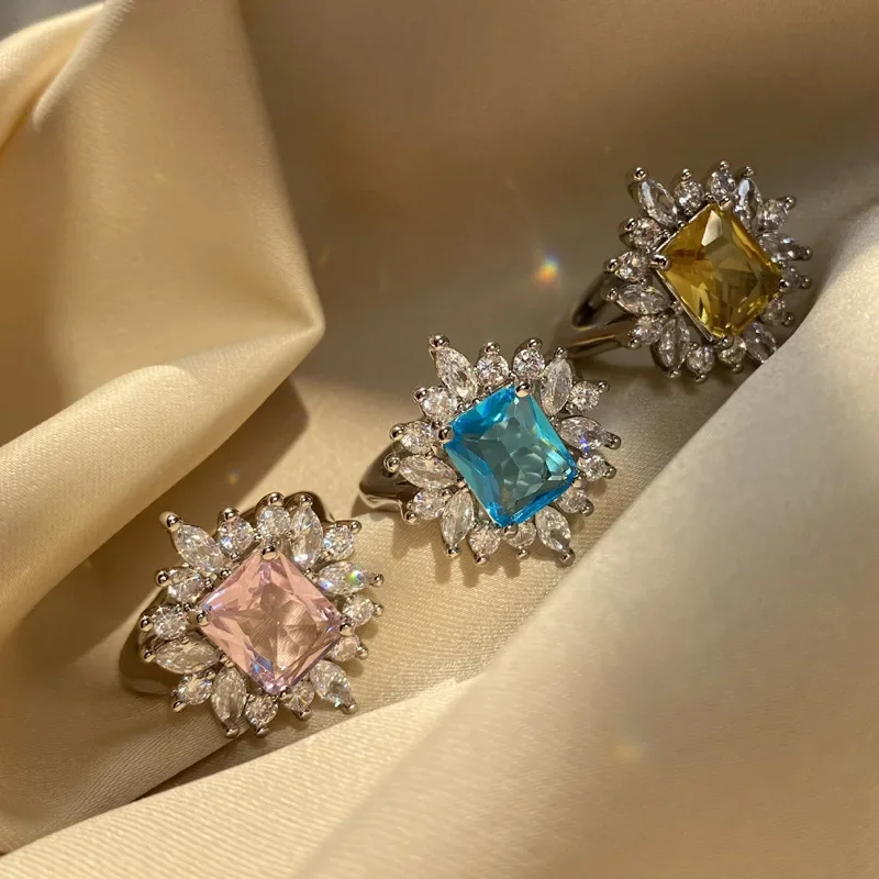 MDLFES Moissan Diamond Style Pale Pink Diamond Yellow Full Diamond Diamond Rhombus Ring Floral Model Premium
MDLFES Moissan Diamond Style Pale Pink Diamond Yellow Full Diamond Diamond Rhombus Ring Floral Model Premium