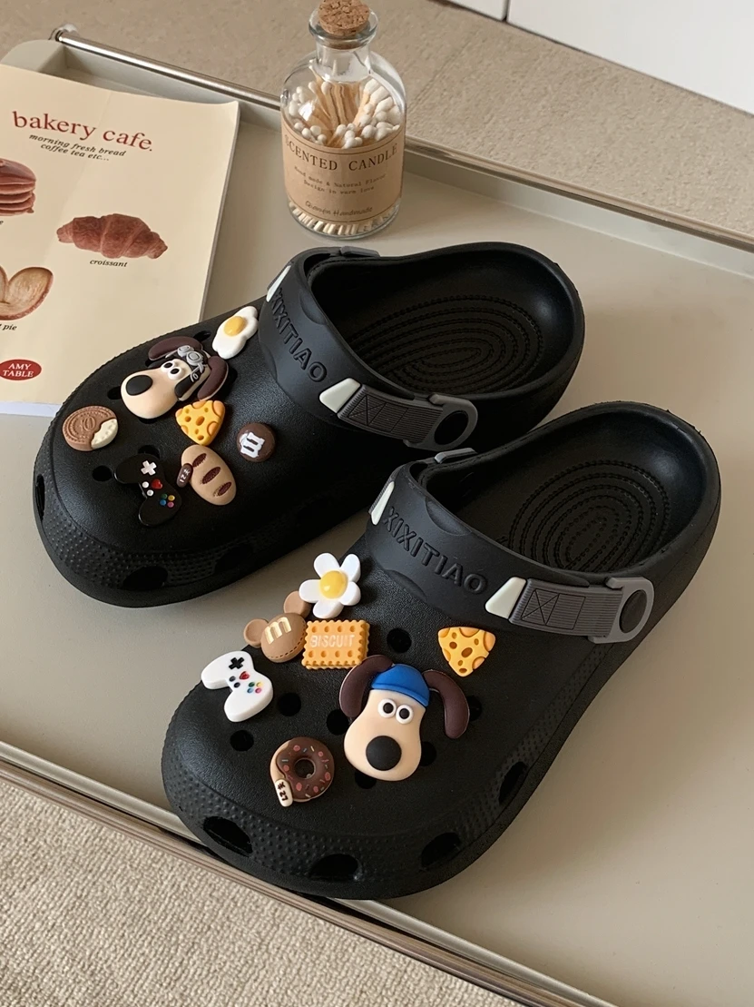 DIY Garden Shoes Couple Hole Shoes Man Women Sandals Funny Dog 2025 Summer Beach Anti Slip Outdoor Slippers
DIY Garden Shoes Couple Hole Shoes Man Women Sandals Funny Dog 2025 Summer Beach Anti Slip Outdoor Slippers