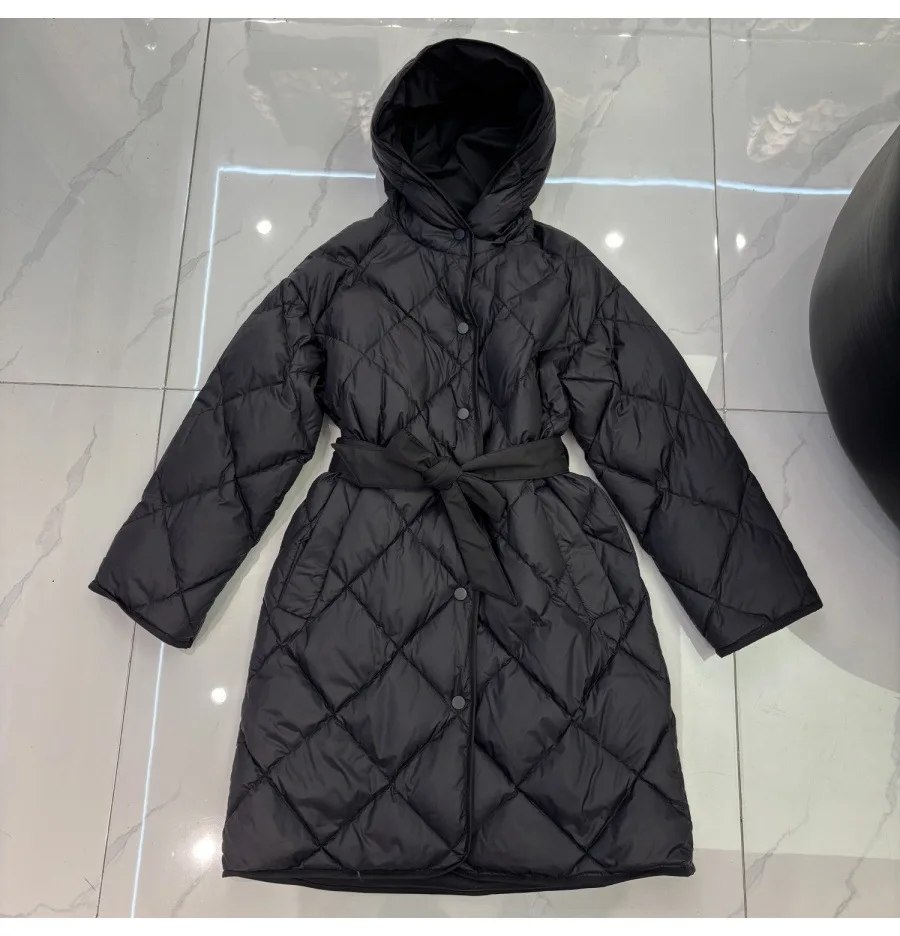 Elegant New Women Winter Lingge Fluffy Puffer Jacket 2026 Women Thickened Warm Hooded Belt Over The Knee Duck Down Coat
Elegant New Women Winter Lingge Fluffy Puffer Jacket 2026 Women Thickened Warm Hooded Belt Over The Knee Duck Down Coat