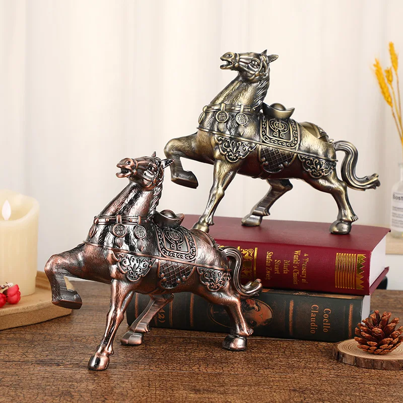 Chinese Classical Bronze Horse Ashtray Luxury Home Living Room Decor Handcrafted Artwork for Smoke Accessories
Chinese Classical Bronze Horse Ashtray Luxury Home Living Room Decor Handcrafted Artwork for Smoke Accessories